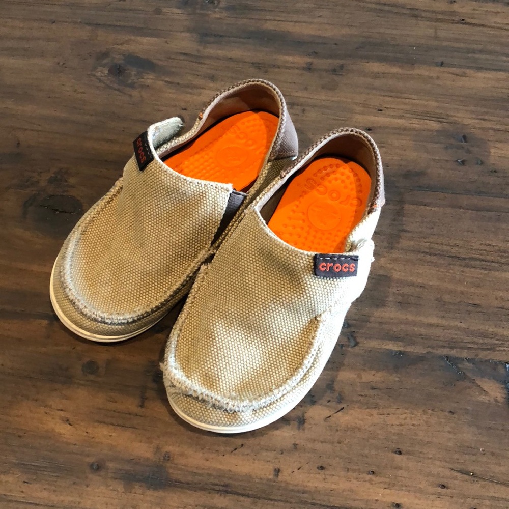 Toddler boys Crocs slip on shoes